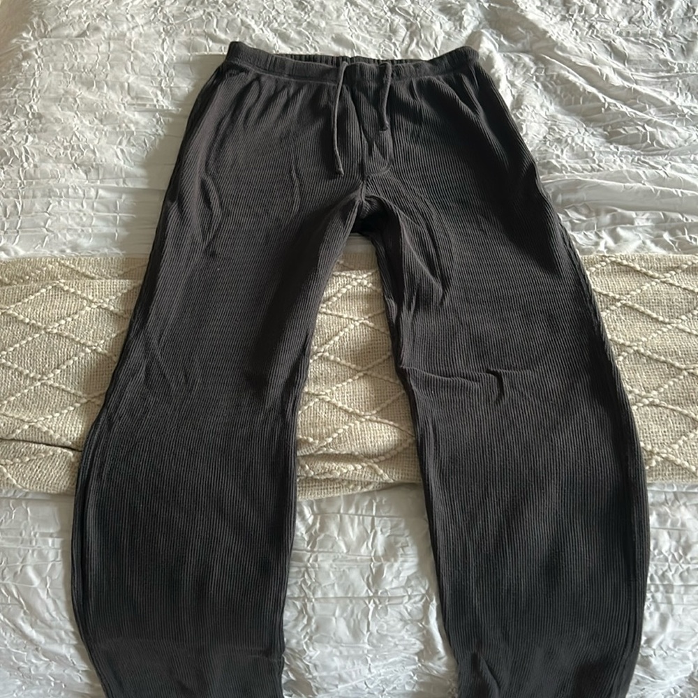 Skims waffle pants